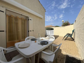 Pavillon climatisé près de la plage, 3 pièces, 5 couchages, terrasse, parking privé - FR-1-229-775